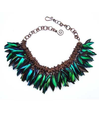 Jewel Wing Collar